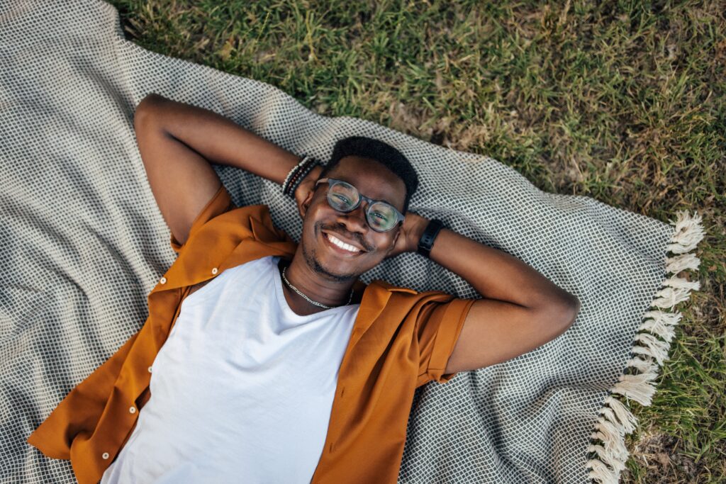 Guy relaxing during addiction treatment at california horizon
